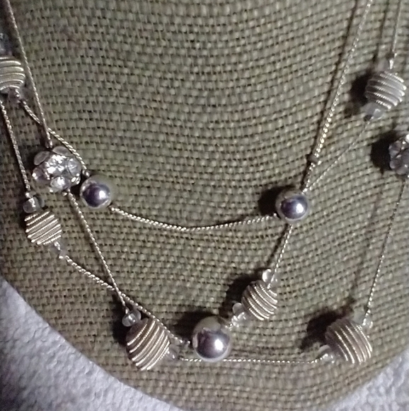 Silvertone beaded chain necklace 3 row - Picture 7 of 7